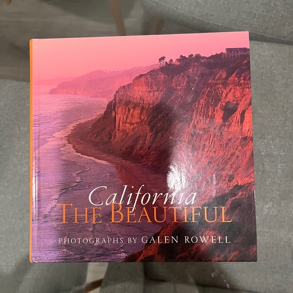 CALIFORNIA BEAUTIFUL IN PHOTOGRAPHS - Picture 1 of 3